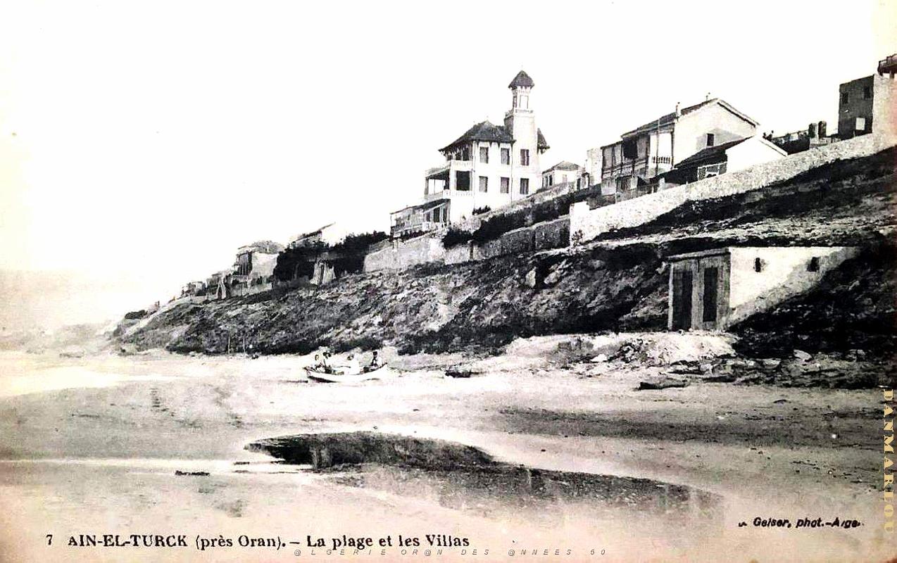 Ain-el-Turck - Plage et Villas.jpg